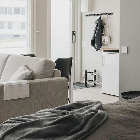 Beautiful New Studio Apartment Nearby The Center Турку Экстерьер фото